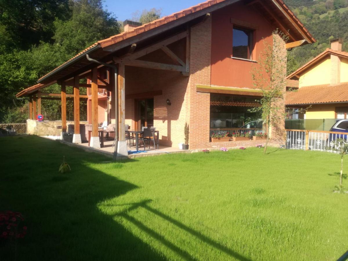 La Casa Malvarrosa Ampuero Kültér fotó