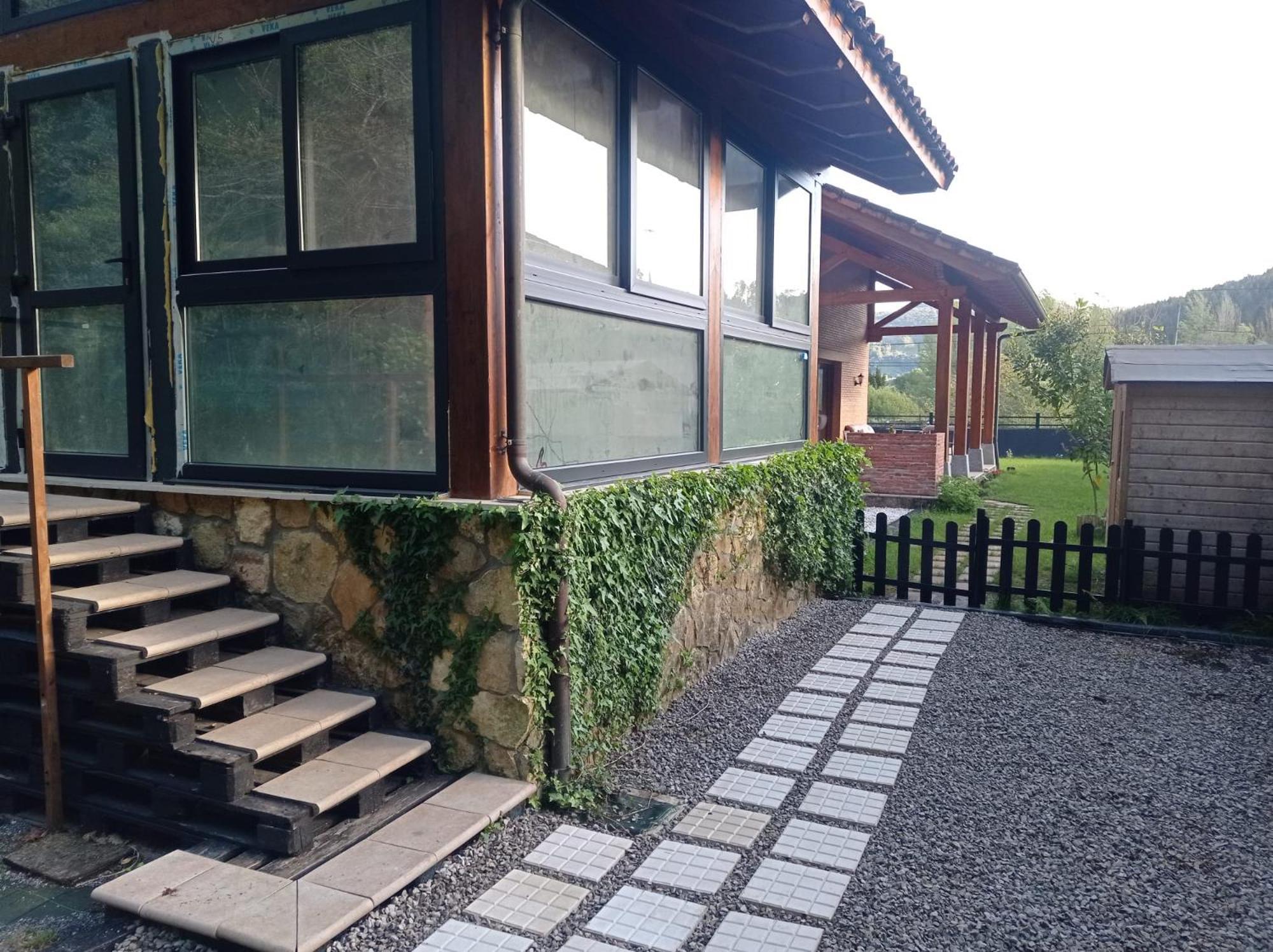 La Casa Malvarrosa Ampuero Kültér fotó